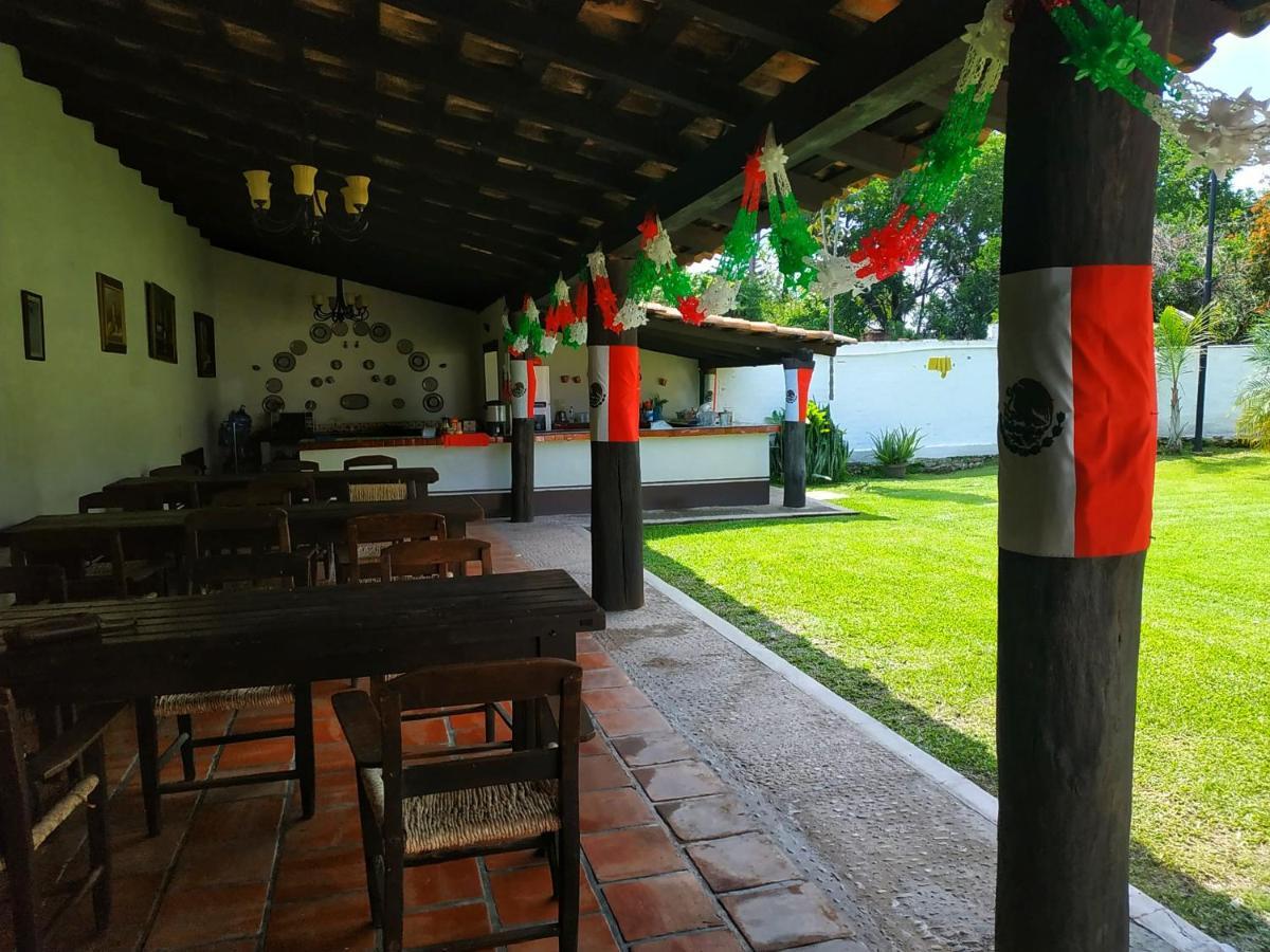 Hotel La Casona De La Esmeralda *